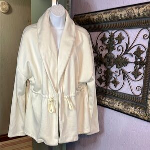 NWT Fabletics Jacket Winter White Fleece Open Front Oversized Sz XL